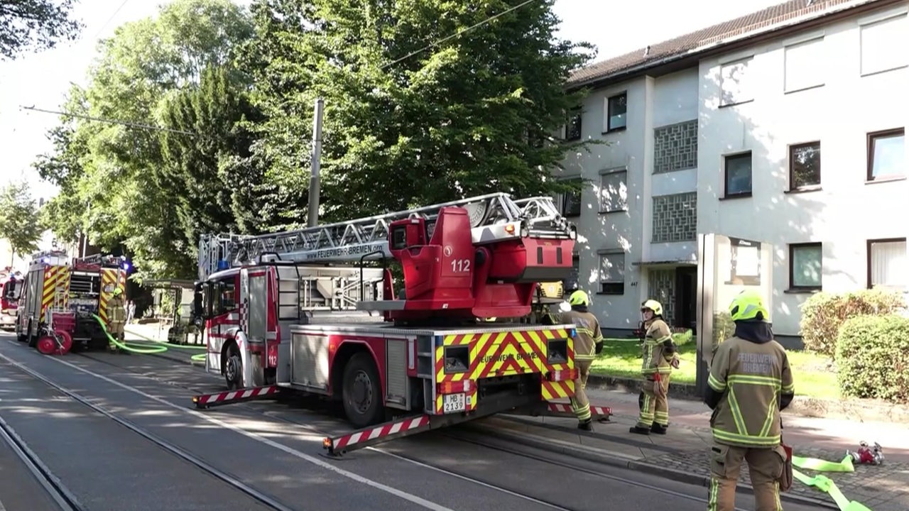 Feuerwehrmann Bei Brand In Bremer Neustadt Leicht Verletzt Buten Un