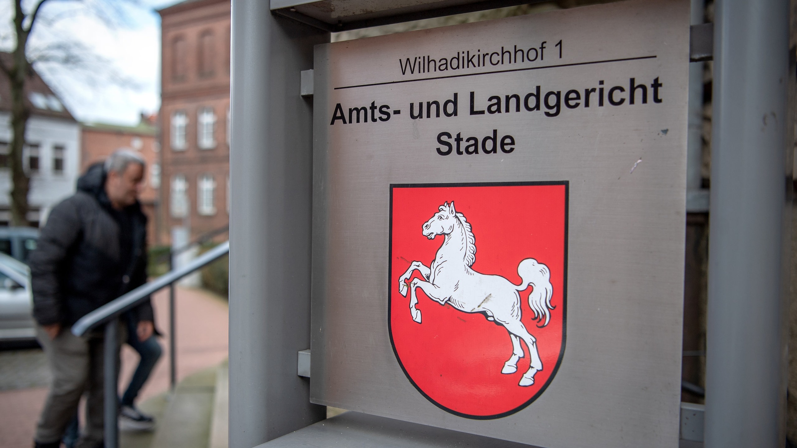 Prozess Gegen Mutma Lichen Doppel M Rder In Stade Gestartet Buten Un