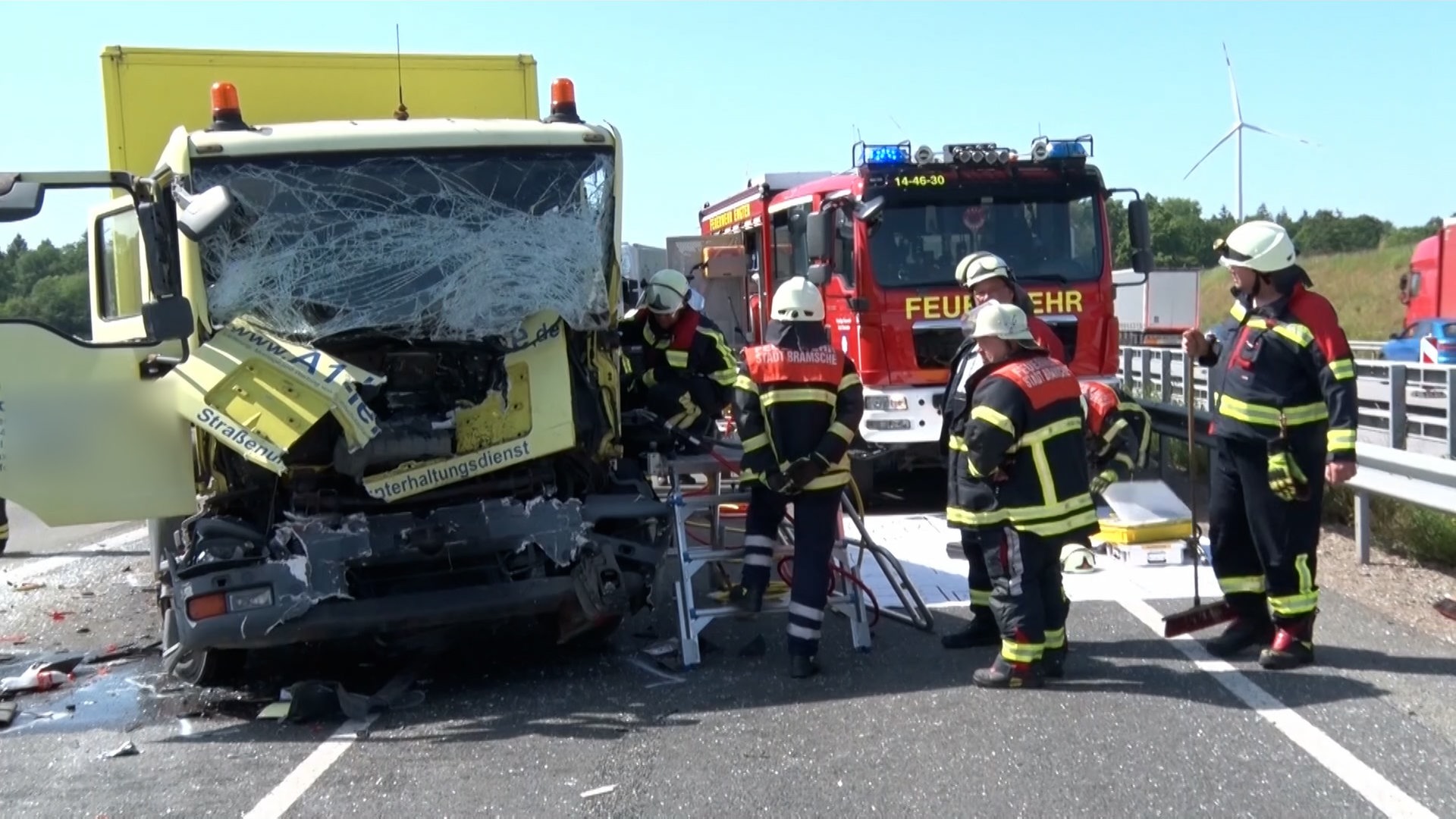 Nach Lkw Unfall Bei Bramsche A Richtung Bremen Wieder Frei Buten Un