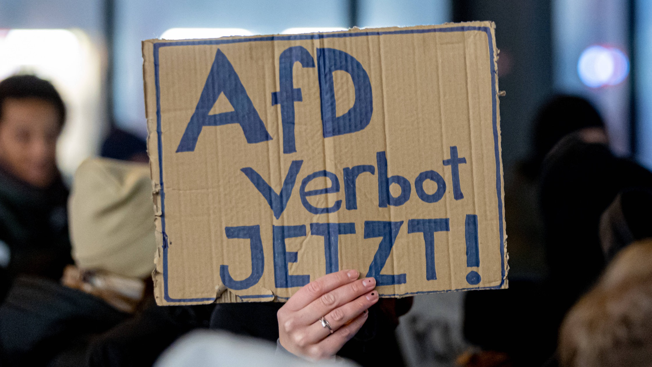 Immer Mehr Bremer Organisationen Folgen Aufruf Zur Demo Gegen Rechts ...