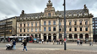 Die alte Hauptpost an der Domsheide in Bremen