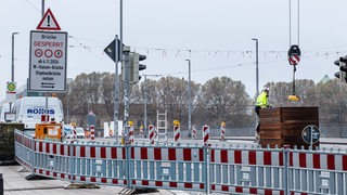 Absperrung der Bgm-Smidt-Brücke in Bremen