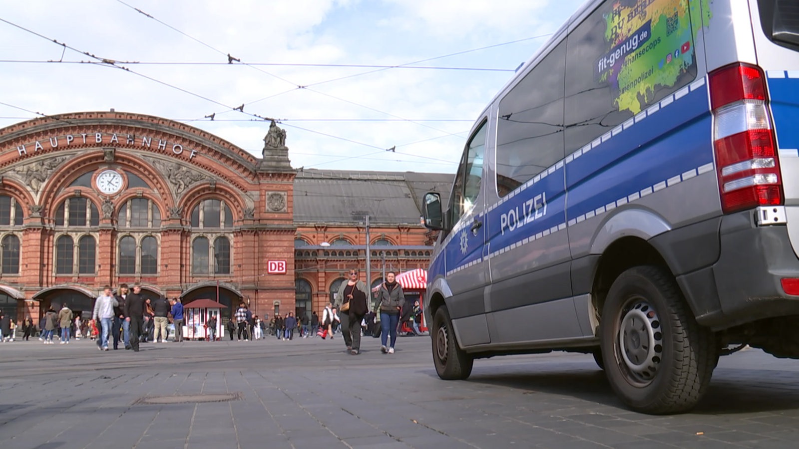 Bremer Passanten Helfen 15-Jähriger Nach Sexueller Belästigung - Buten ...