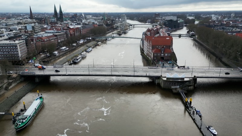 Die Bürgermeister-Smidt-Brücke von oben.