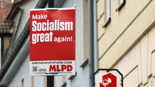 Ein Wahlplakat der MLPD 