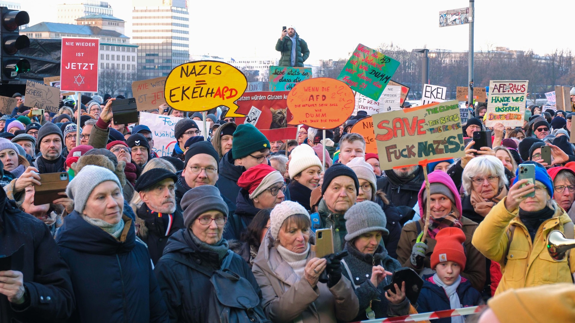 Hier Sind Am Wochenende In Bremen Und Umzu Demos Gegen Rechts Geplant ...