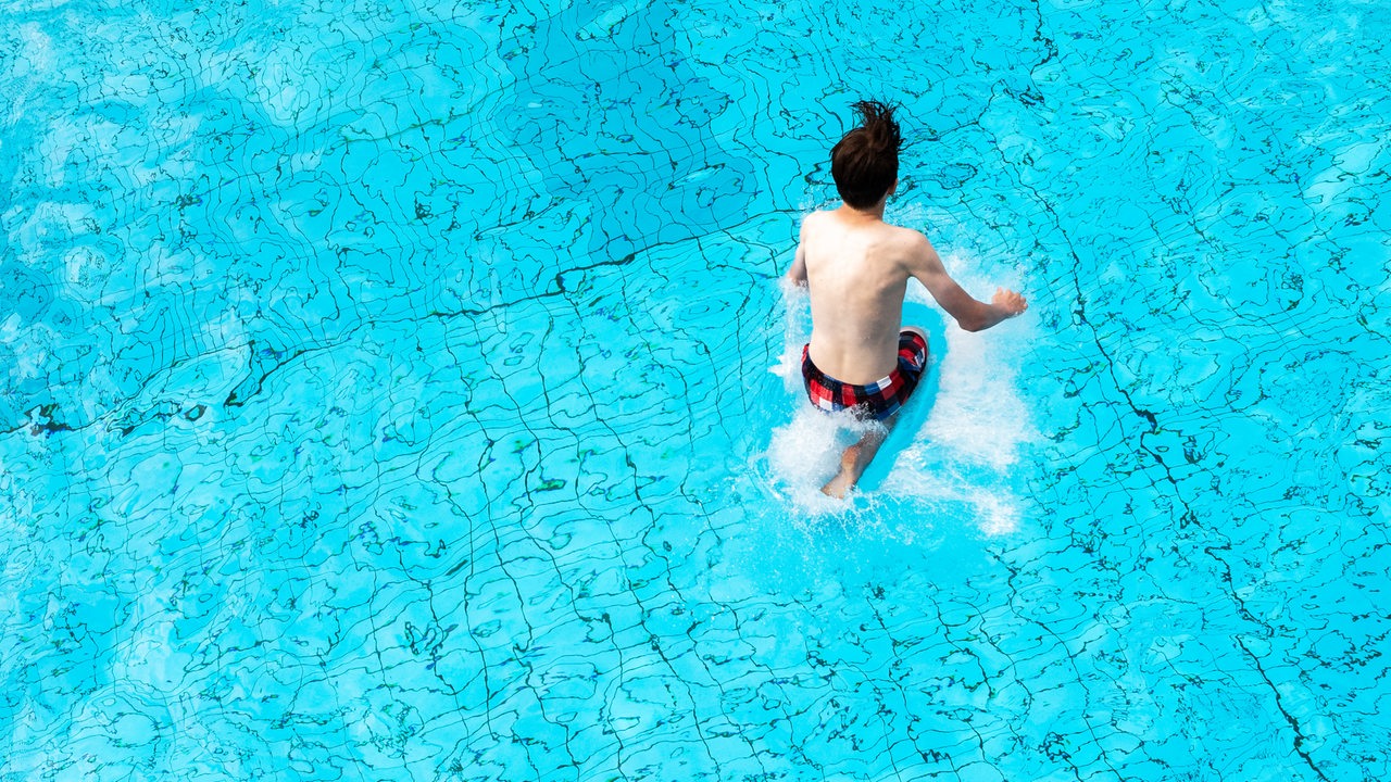 “We expect a lot of good mood”: Bremen baths are open longer today