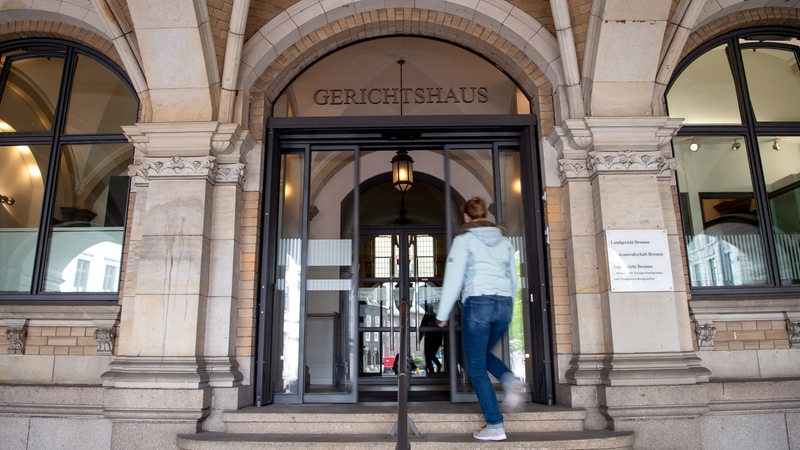 Der Eingang zum Bremer Gerichtshaus.