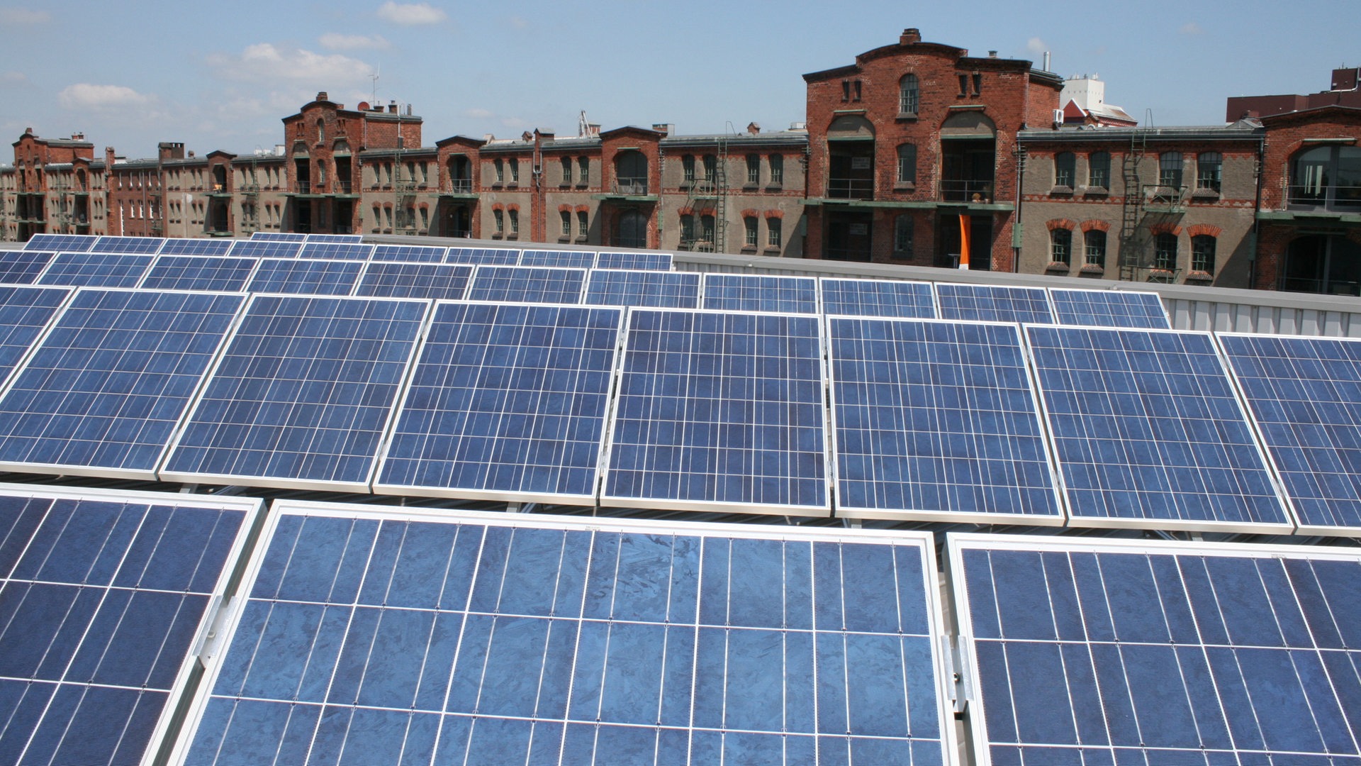 Mini-Solarstromanlagen: Balkonkraftwerke Boomen Im Land Bremen - Buten ...