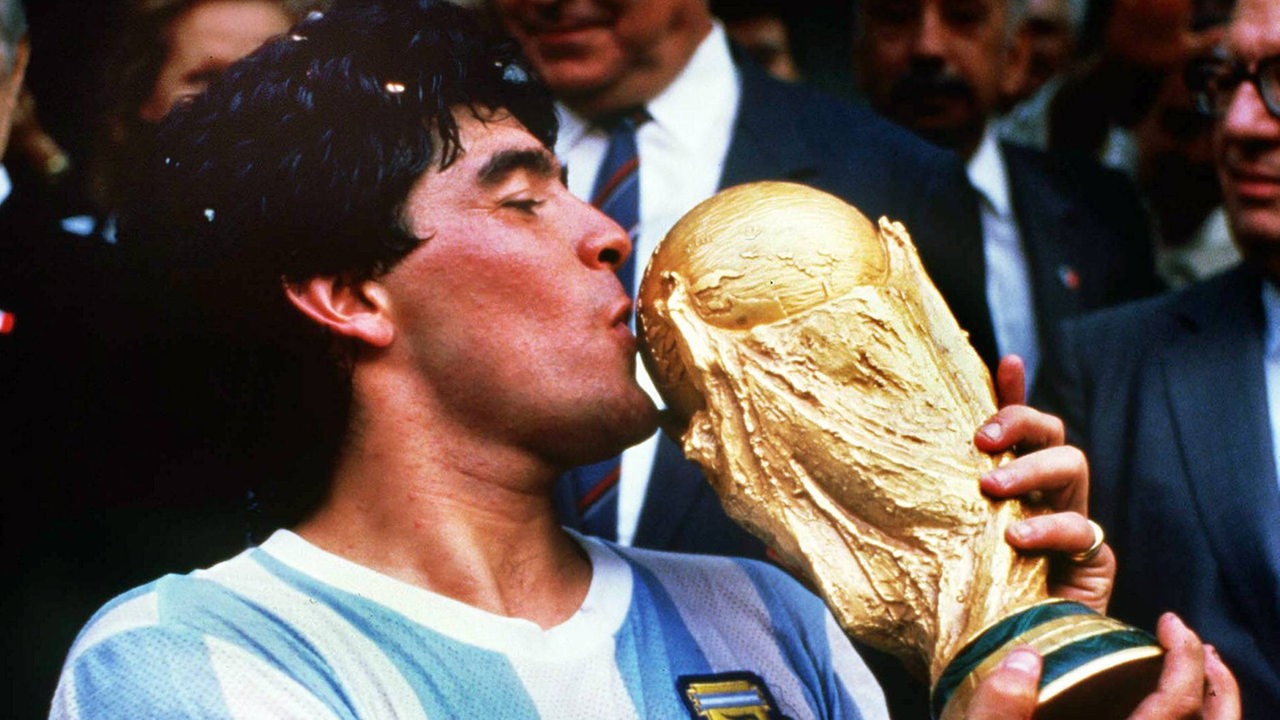 Fussball Legende Diego Armando Maradona Ist Tot Buten Un Binnen