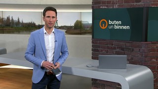 Janos Kereszti im Studio von buten un binnen