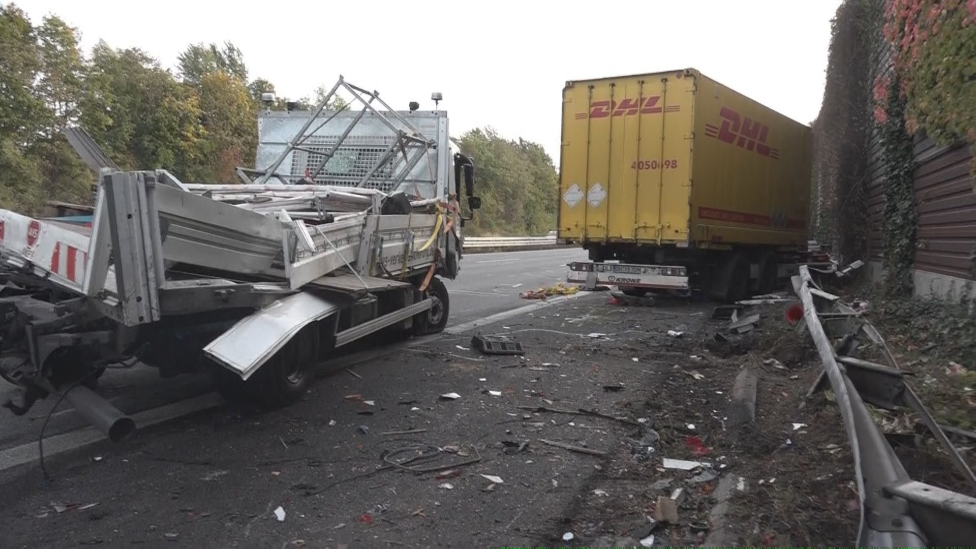 Lkw F Hrt Auf A Bei Bremen In Stauende J Hriger Schwer Verletzt