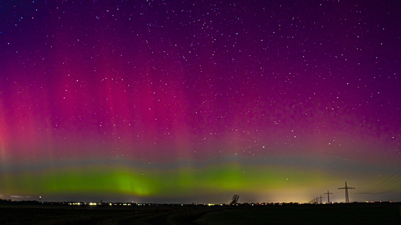 Seltenes Spektakel: So Schön Waren Die Polarlichter In Deutschland ...