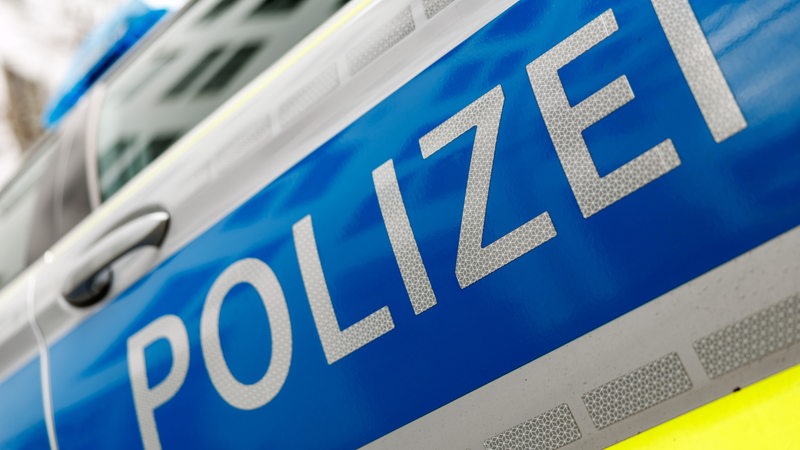 Ein Einsatzfahrzeug der Polizei.