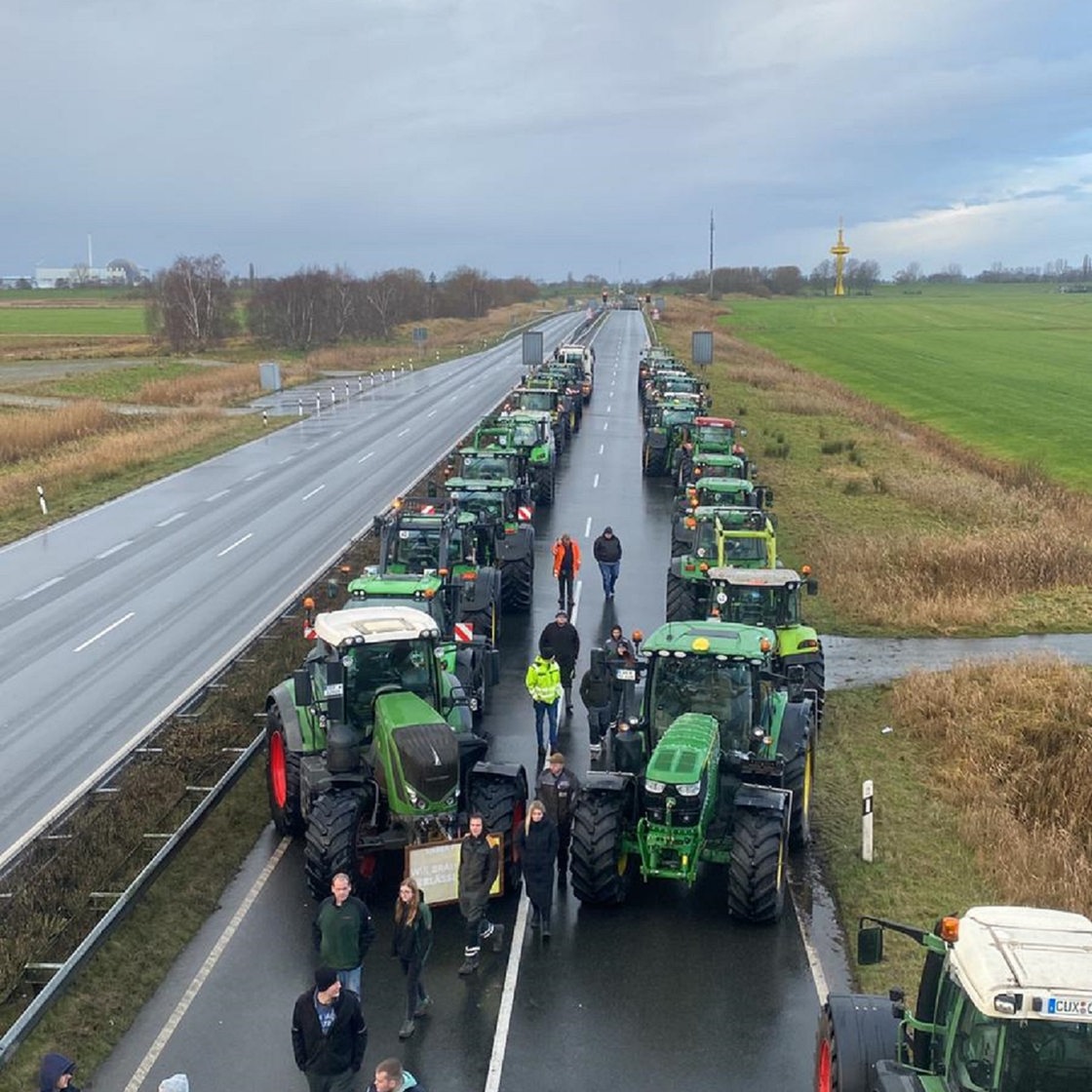 Bauern-Protest: Landwirte Blockieren Wesertunnel - Buten Un Binnen