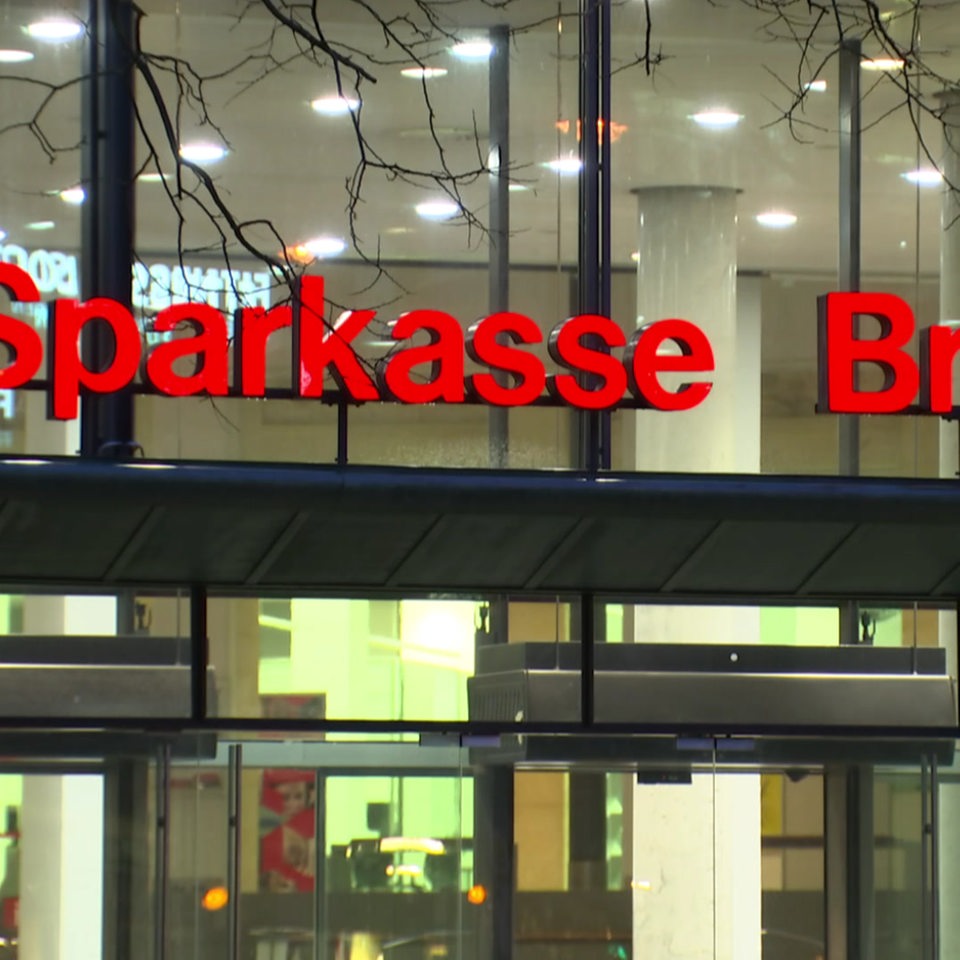 Sparkasse Bremen Mit Millionenuberschuss Und 10 000 Neuen Konten Buten Un Binnen