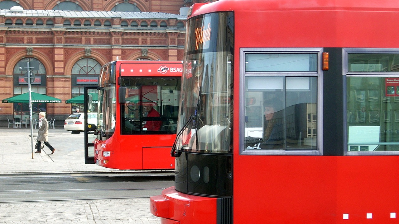 Warning strike on Tuesday: buses and trains should stand still in Bremen