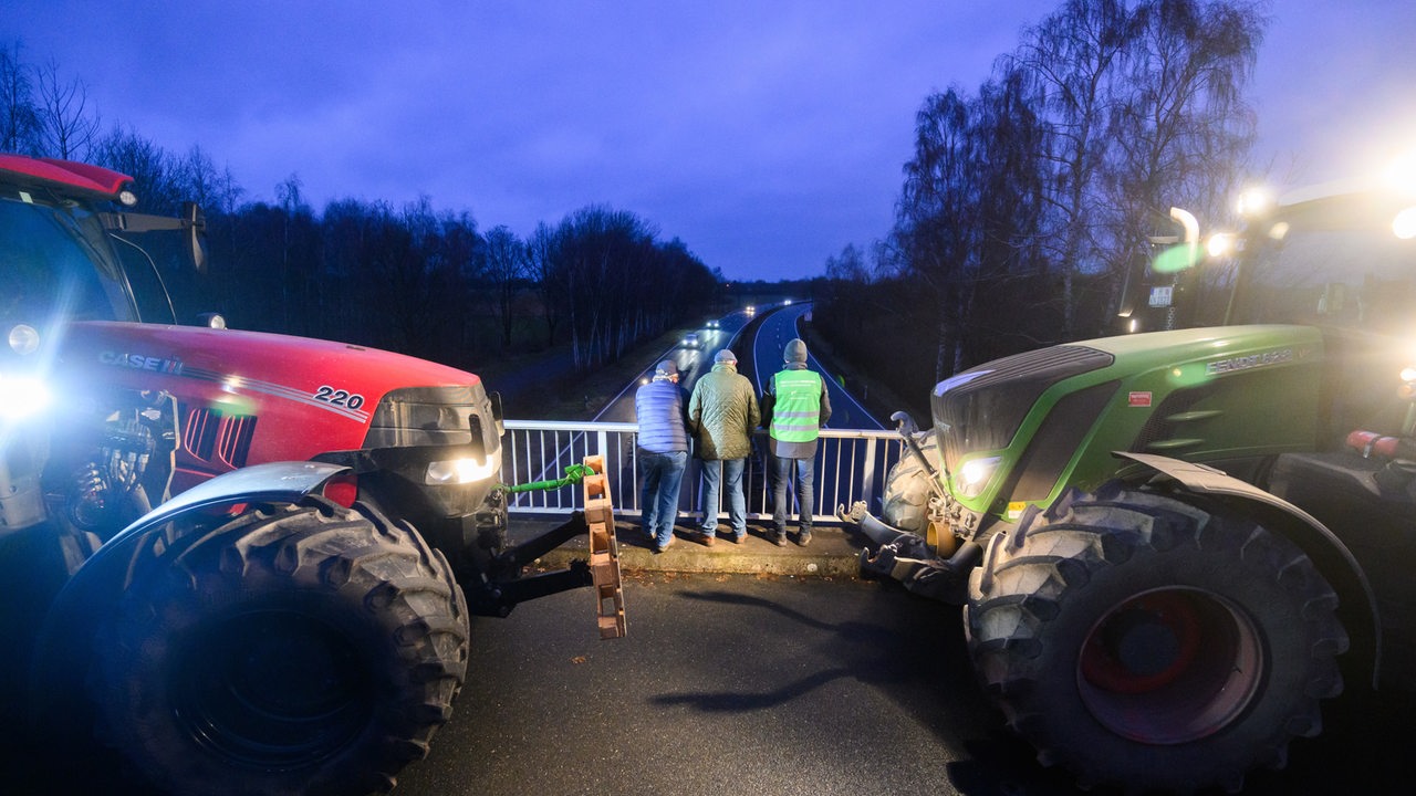 Kaum Verkehrsprobleme in Bremen durch Bauern-Proteste - buten un