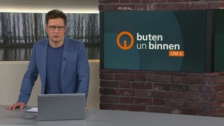 Felix Krömer im Studio von buten un binnen.