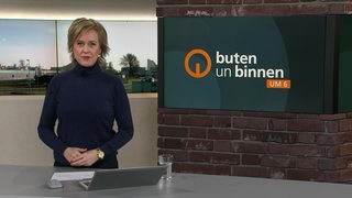 Moderatorin Kirsten Rademacher im Studio von buten un binnen.