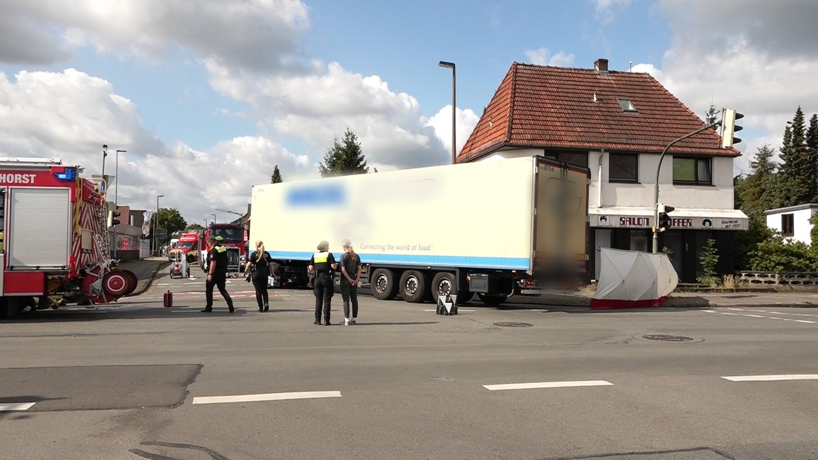 Radfahrerin Stirbt Im Krankenhaus Nach Unfall Mit Lkw In Delmenhorst ...