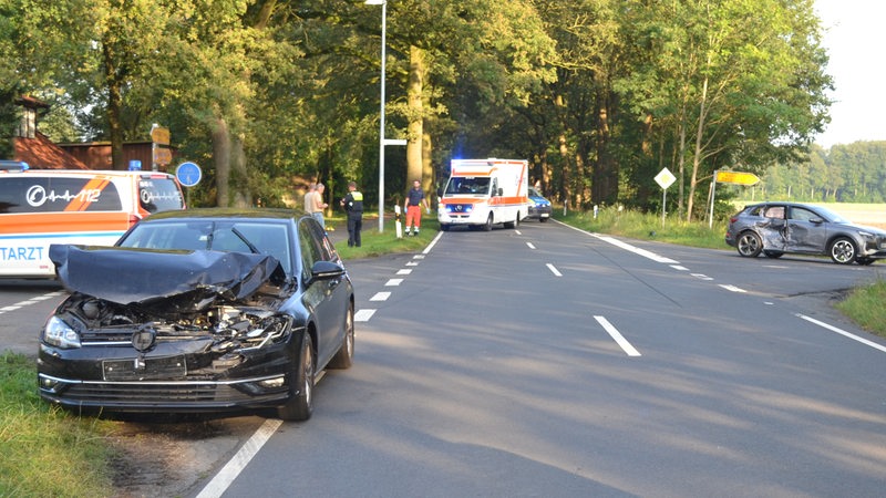 Autofahrer übersieht Motorrad in Visselhövede – Fahrer stirbt