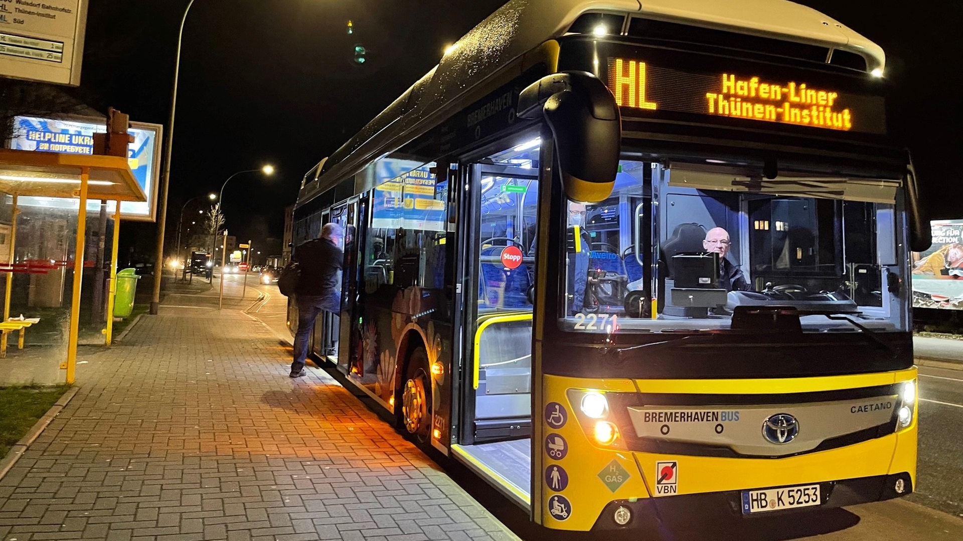 So Fühlt Sich Die Fahrt In Bremerhavens Neuen Wasserstoff-Bussen An ...