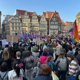 Weltfrauentag-Demonstration auf dem Bremer Marktplatz