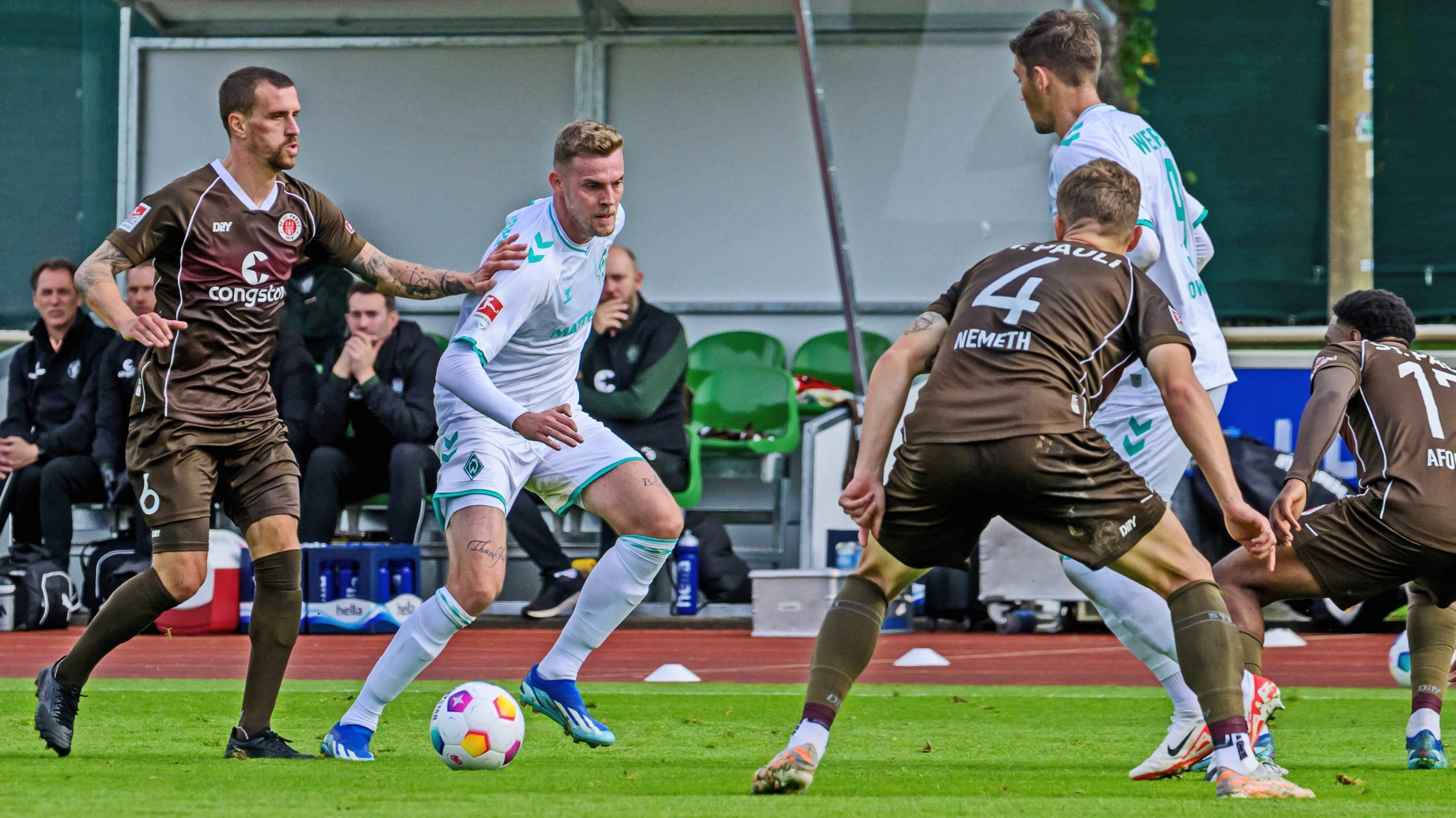 4 Tore In 15 Minuten: Werder Mit Unentschieden Im Test Gegen St. Pauli ...