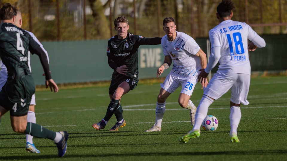 Werder Verliert Testspiel Gegen Hansa Rostock Mit 1:2 - Buten Un Binnen